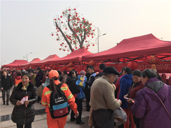 访问体验:
刘挺军器线接掌泰康在线 扭亏是关键(图1) 多端支持
